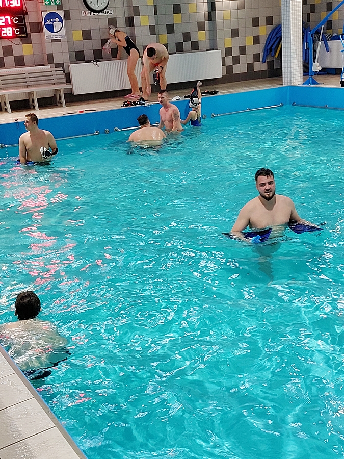Hokej pod wodą Walenie Siemianowice Śląskie Trening 14 XII 2024